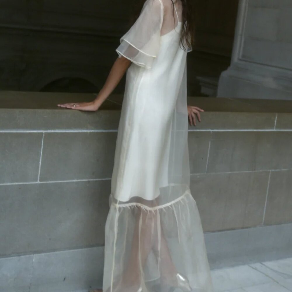 Kamperett Barre-Style Dress